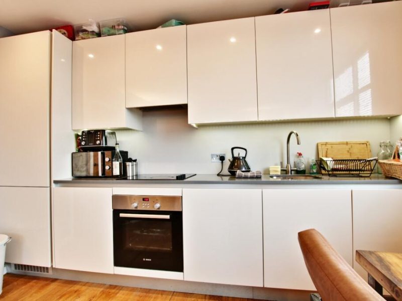 whole one bedroom to rent in Cross Street, Leicester