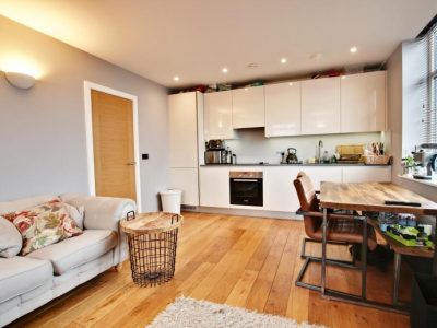 whole one bedroom to rent in Cross Street, Leicester