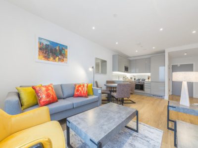 Proudly one bedroom in Cross Road