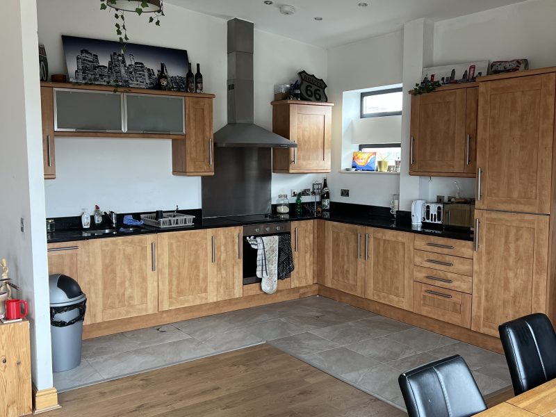 Double room with private bathroom. Central Leicester π