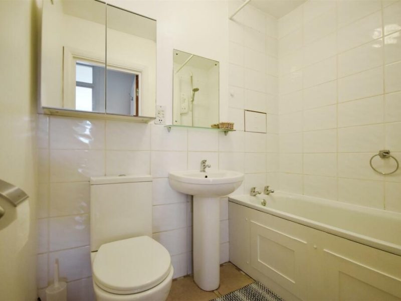 Proudly one bedroom on Main Street