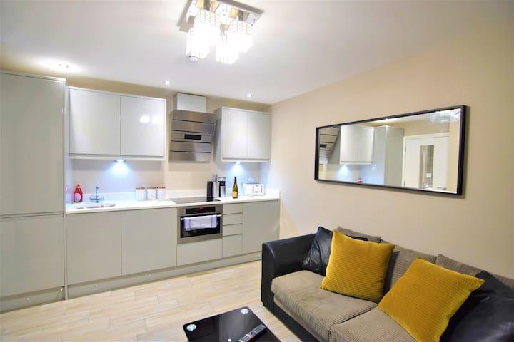 1 bed flat to rent Nottingham Road, Loughborough LE11