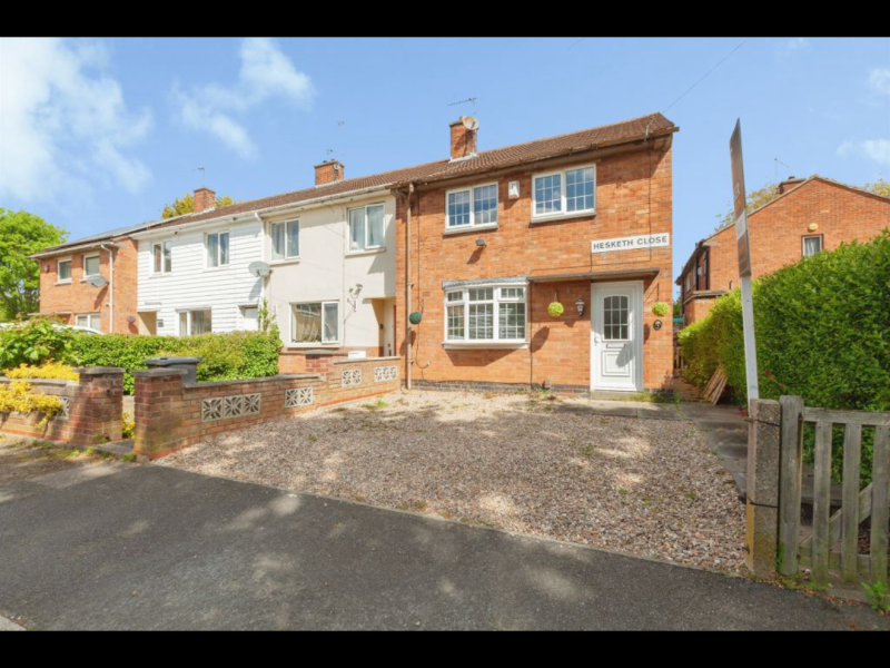 2 double rooms available