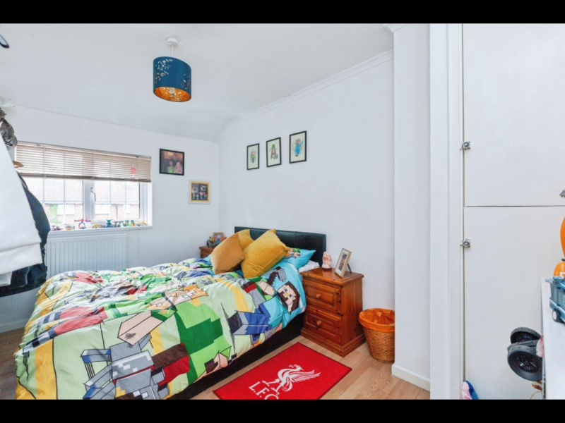 2 double rooms available