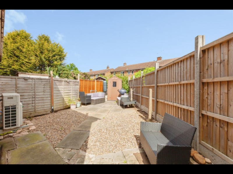 2 double rooms available