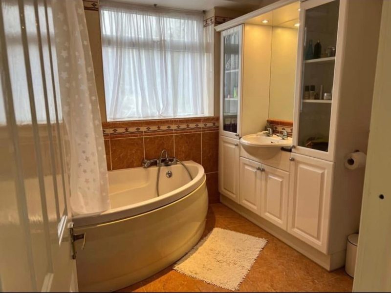 Double Room for rent in Leicester